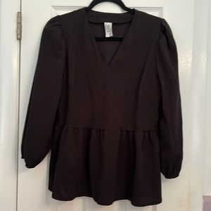 NWOT 2Hearts Size Medium Peplum 3/4 Sleeve Blouse